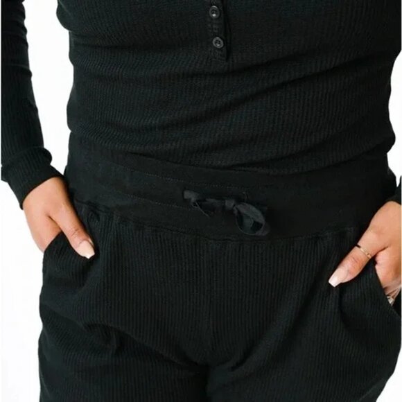 ZYIA Active Don’t Wake Me Thermal Pant High Rise Waffle Knit Jogger Black - Picture 2 of 8